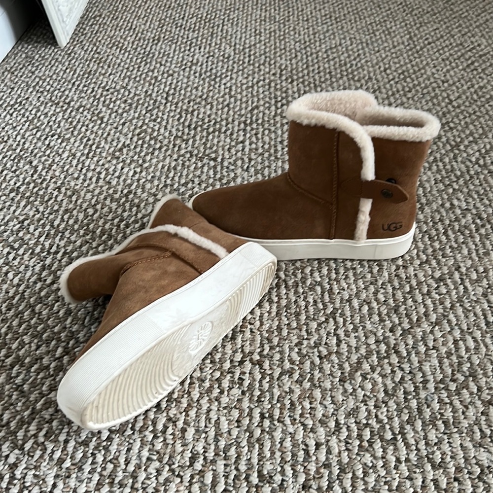 Ugg Priya Plush Sneaker Boot
